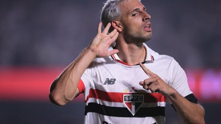 TAÇA LIBERTADORES DA AMÉRICA DE 2024. FASE DE GRUPOS. GRUPO B. SEGUNDA RODADA. SÃO PAULO-SP. BRASIL. COBRESAL. CHILE.