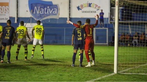 CAMPEONATO BRASLEIRO DA SÉRIE C DE 2024. PRIMEIRA FASE. QUARTA RODADA. APARECIDENSE-GO. SÃO BERNARDO-SP.