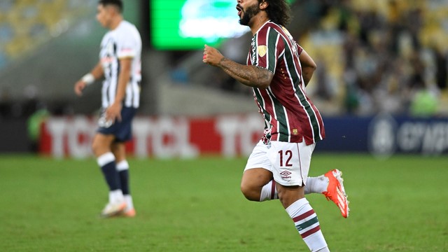 TAÇA LIBERTADORES DA AMÉRICA DE 2024. FASE DE GRUPOS. SEXTA RODADA. GRUPO A. FLUMINENSE-RJ. BRASIL. 14 PONTOS. PRIMEIRO LUGAR. CLASSIFICADO PARA AS OITAVAS DE FINAL. COLO-COLO. CHILE. SEGUNDO LUGAR. 6 PONTOS. CLASSIFICADO. 1 VITÓRIA. 4 GOLS DE SALDO. 5 GOLS CONTRA. -1 GOL DE SALDO. 3 GOLS MARCADOS FORA DE CASA. CLASSIFICADO PARA AS OITAVAS DE FINAL. CERRO PORTEÑO. PARAGUAI. TERCEIRO LUGAR. 6 PONTOS. CLASSIFICADO PARA OS PLAYOFFS DA COPA SUL-AMERICANA DE 2024. 1 VITÓRIA. 4 GOLS DE SALDO. 5 GOLS CONTRA. -1 GOL DE SALDO. 2 GOLS MARCADOS FORA DE CASA. ALIANZA LIMA. PERU. ELIMINADO. QUARTO LUGAR. 4 PONTOS.