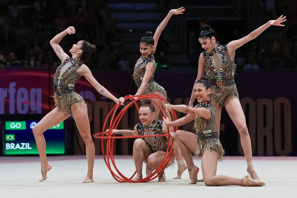 CONFEDERAÇÃO BRASILEIRA DE GINÁSTICA. CBG. BRASIL. MEDALHA DE OURO. MEDALHA DE PRATA.