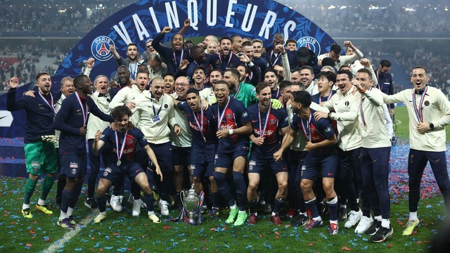 COPA DA FRANÇA. TEMPORADA 2023.2024. FINAL. JOGO ÚNICO. PARTIDA ÚNICA. DÉCIMA QUINTA CONQUISTA. PARIS SAINT-GERMAIN. FRANÇA. 1981/1982. 1982/1983. 1992/1993. 1994/1995. 1997/1998. 2003/2004. 2005/2006. 2009/2010. 2014/2015. 2015/2016. 2016/2017. 2017/2018. 2019/2020. 2020/2021. 2023.2024. LYON. FRANÇA. VICE-CAMPEÃO.