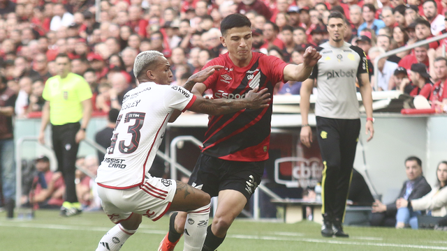 CAMPEONATO BRASILEIRO DA SÉRIE A DE 2024. PRIMEIRA FASE. NONA RODADA. ATHLETICO-PR. FLAMENGO-RJ.