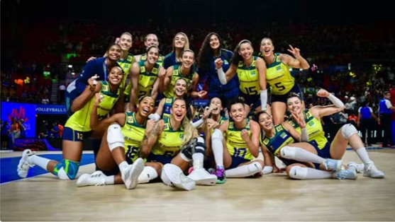 LIGA DAS NAÇÕES DE VÔLEI FEMININO. PRIMEIRA FASE. NONA RODADA. BRASIL. POLÔNIA.