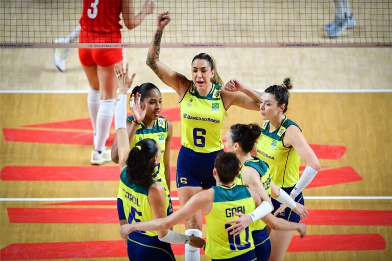 LIGA DAS NAÇÕES DE VÔLEI FEMININO DE 2024. BRASIL. TURQUIA. FASE PRELIMINAR. DÉCIMA SEGUNDA RODADA.
