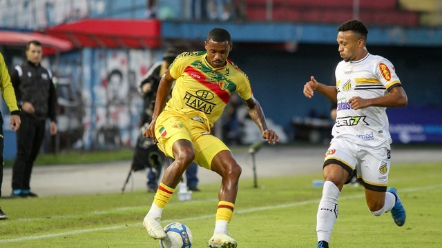 CAMPEONATO BRASILEIRO DA SÉRIE B DE 2024. PRIMEIRA FASE. OITAVA RODADA. BRUSQUE-SC. NOVORIZONTINO-SP.