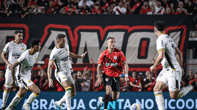 CAMPEONATO BRASILEIRO DA SÉRIE A DE 2024. PRIMEIRA FASE. DÉCIMA RODADA. CRICIÚMA-SC. ATLÉTICO-GO.