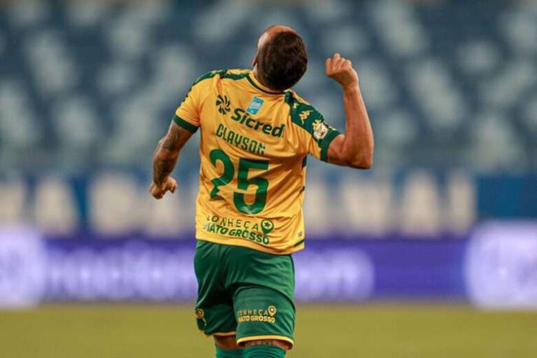 CAMPEONATO BRASILEIRO DA SÉRIE A DE 2024. PRIEMIRA FASE. NONA RODADA. CUIABÁ-MT. FORTALEZA-CE.