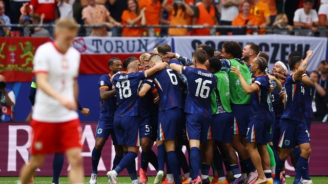 EUROCOPA DE 2024. PRIMEIRA FASE. PRIMEIRA RODADA. GRUPO D. HOLANDA. POLÔNIA. HAMBURGO. ALEMANHA.
