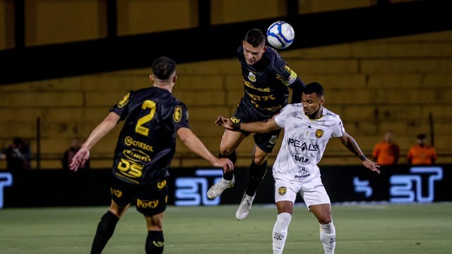 CAMPEONATO BRASILEIRO DA SÉRIE B DE 2024. PRIMEIRA FASE. DÉCIMA PRIMEIRA RODADA. NOVORIZONTINO-SP. AMAZONAS-AM.