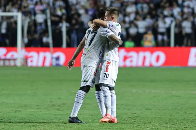 CAMPEONATO BRASILEIRO DA SÉRIE B DE 2024. PRIMEIRA FASE. DÉCIMA RODADA. OPERÁRIO-PR. SANTOS-SP.