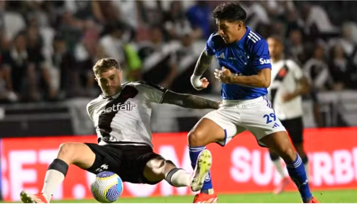 CAMPEONATO BRASILEIRO DA SÉRIE A DE 2024. PRIMEIRA FASE. NONA RODADA. VASCO-RJ. CRUZEIRO-MG.