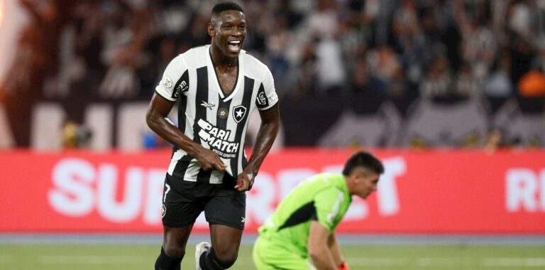 CAMPEONATO BRASILEIRO DA SÉRIE A DE 2024. PRIMEIRA FASE. DÉCIMA OITAVA RODADA. BOTAFOGO-RJ. INTERNACIONAL-RS.