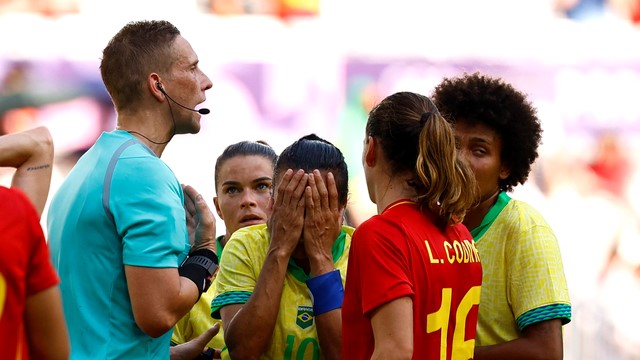 JOGOS OLÍMPICOS DE PARIS. FRANÇA. 2024. FUTEBOL FEMININO. GRUPO A. ESPANHA. CLASSIFICADA. 9 PONTOS. PRIMEIRA COLOCADA. JAPÃO. 6 PONTOS. CLASSIFICADA. SEGUNDO COLOCADO. BRASIL. TERCEIRO COLOCADO. 3 PONTOS. NIGÉRIA. QUARTA COLOCADA. 0 PONTO. ELIMINADA.