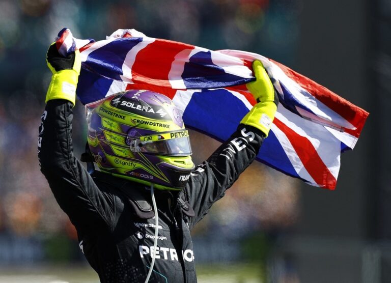 FÓRMULA 1 DE 2024. GRANDE PRÊMIO DE SILVERSTONE. INGLATERRA. LEWIS HAMILTON. MERCEDES.