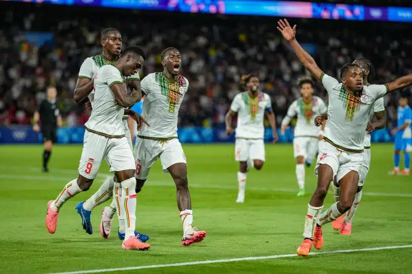 JOGOS OLÍMPICOS DE 2024. FUTEBOL MASCULINO. PRIMEIRA FASE. PRIMEIRA RODADA. GRUPO D. MALI. ISRAEL.