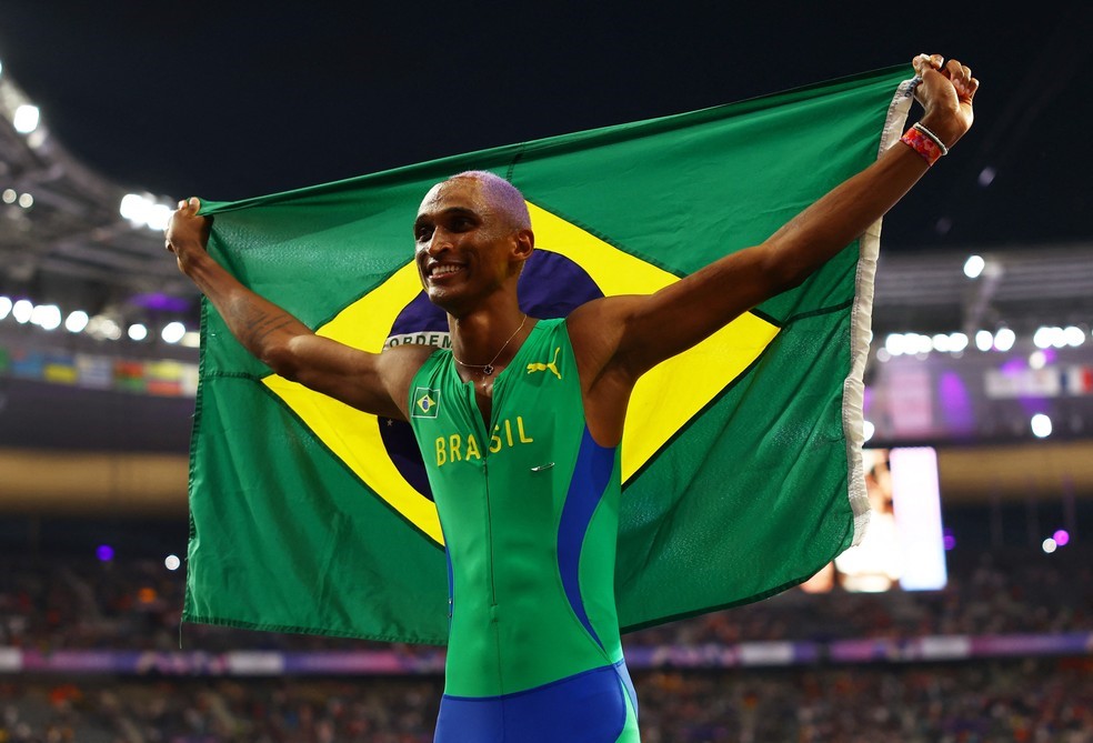 JOGOS OLÍMPICOS. PARIS. 2024. 400 METROS COM BARREIRAS. MASCULINO. ALISON DOS SANTOS. MEDALHA DE BRONZE.