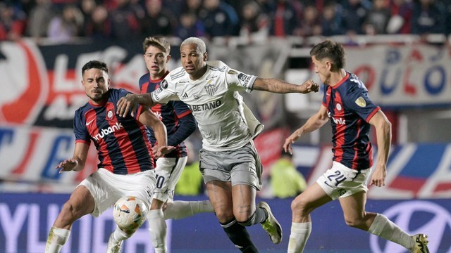 TAÇA LIBERTADORES DA AMÉRICA DE 2024. OITAVAS DE FINAL. JOGO DE IDA. PRIMEIRA PARTIDA. SAN LORENZO. ARGENTINA. ATLÉTICO-MG. BRASIL.