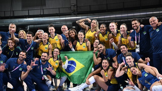 JOGOS OLÍMPICOS. PARIS. FRANÇA. 2024. VÔLEI FEMININO. BRASIL. MEDALHA DE BRONZE. TERCEIRO LUGAR. TURQUIA. QUARTO LUGAR.