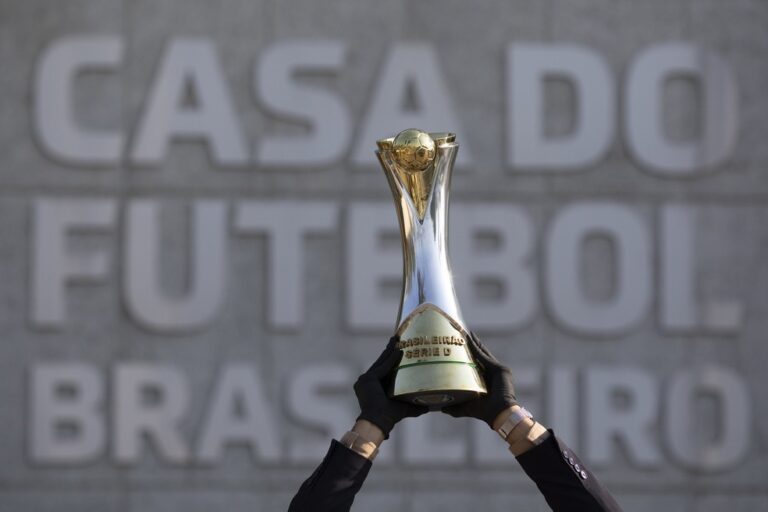 CAMPEONATO BRASILEIRO DA SÉRIE D DE 2024. QUARTAS DE FINAL. JOGO DE IDA. JOGO DE VOLTA. PRIMEIRA PARTIDA. SEGUNDA PARTIDA. MARINGÁ-PR. INTERNACIONAL DE LIMEIRA-SP. RETRÔ-PE. BRASILIENSE-DF. TREZE-PB. ITABAIANA-SE. IGAUTU-CE. ANÁPOLIS-GO.