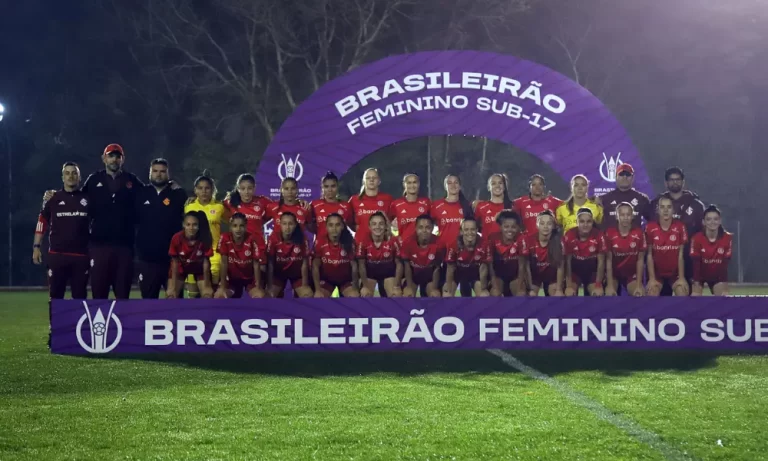CAMPEONATO BRASILEIRO DE FUTEBOL FEMININO SUB-17 D E2024. TERCEIRA EDIÇÃO. FINAL. JOGO ÚNICO. PARTIDA. ÚNICA. INTERNACIONAL-RS. CAMPEÃO. BICAMPEÃO. 2022. 2024. GRÊMIO-RS. VICE-CAMPEÃO.