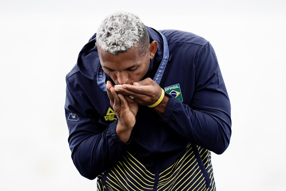 JOGOS OLÍMPICOS. CANOAGEM MASCULINA. ISAQUIAS QUEIROZ. MEDALHA DE PRATA.