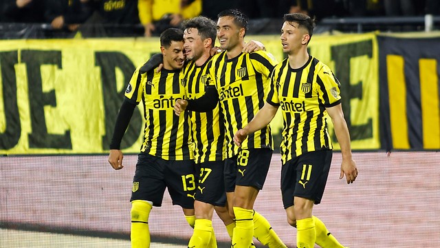 TAÇA LIBERTADORES DA AMÉRICA DE 2024. OITAVAS DE FINAL. JOGO DE IDA. PRIMEIRA PARTIDA. PEÑAROL. URUGUAI. THE STRONGEST. BOLÍVIA.