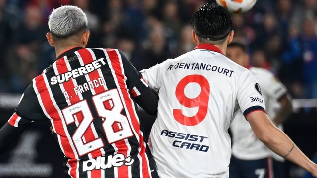 TAÇA LIBERTADORES DA AMÉRICA DE 2024. OITAVAS DE FINAL. JOGO DE IDA. PRIMEIRA PARTIDA. PRIMEIRO JOGO. NACIONAL. URUGUAI. SÃO PAULO-SP. BRASIL.