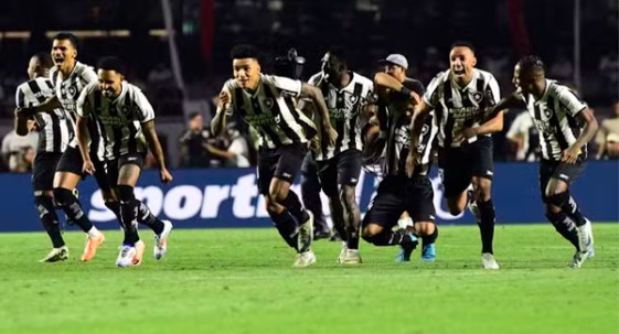 TAÇA LIBERTADORES DA AMÉRICA DE 2024. QUARATSD E FINAL. JOGO DE VOLTA. SEGUNDA PARTIDA. BOTAFOGO-RJ. BRASIL. CLASSIFICADO. SÃO PAULO-SP. BRASIL. ELIMINADO. SEMIFINAL. JOGO DE IDA. JOGOD E VOLTA. PRIMEIRA PARTIDA. SEGUNDA PARTIDA. BOTAFOGO-RJ. BRASIL. CONTRA. FLAMENGO-RJ. BRASIL. OU. PEÑAROL. URUGUAI.