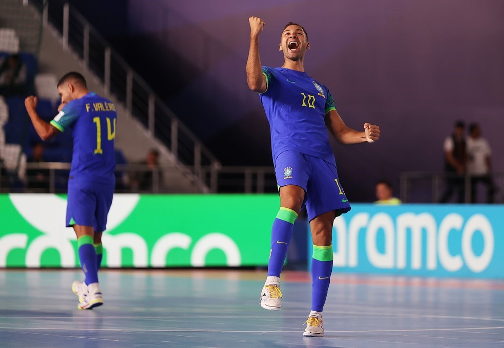 COPA DO MUNDO DE FUTSAL DE 2024. SEDE UZBEQUISTÃO. PRIMEIRA FASE. SEGUNDA RODADA. GRUPO B. BRASIL. CROÁCIA.