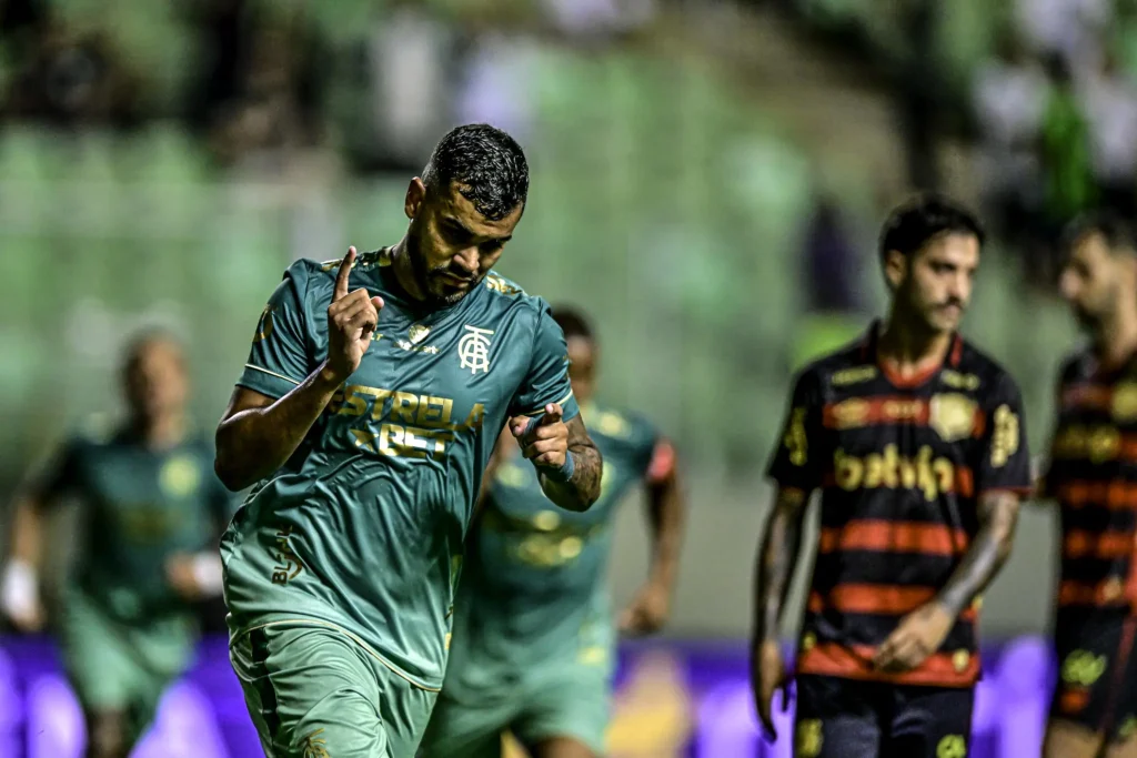 CAMPEONATO BRASILEIRO DA SÉRIE B DE 2024. PRIMEIRA FASE. TRIGÉSIMA QUARTA RODADA. AMÉRICA-MG. SPORT-PE.