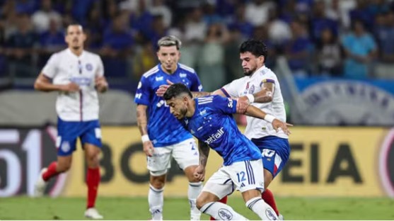 CAMPEONATO BRASILEIRO DA SÉRIE A DE 2024. PRIMEIRA FASE. TRIGÉSIMA RODADA. CRUZEIRO-MG. BAHIA-BA.