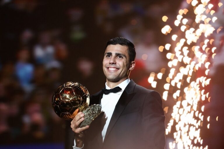RODRI. ESPANHA. MANCHESTER CITY. INGLATERRA. ELEITO. BOLA DE OURO.