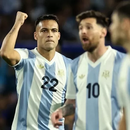 ELIMINATÓRIAS DA COPA DO MUNDO DE 2026. CONMEBOL. CONFEDERAÇÃO SUL-AMERICANA DE FUTEBOL. PRIMEIRA FASE. DÉCIMA SEGUNDA RODADA. ARGENTINA. PERU.