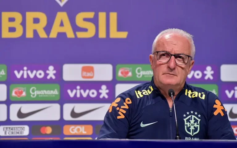 CONVOCAÇÃO DA SELEÇÃO BRASILEIRA. JOGOS CONTRA VENEZUELA. URUGUAI.