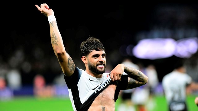 CAMPEONATO BRASILEIRO DA SÉRIE A DE 2024. PRIMEIRA FASE. TRIGÉSIMA SÉTIMA RODADA. CORINTHIANS-SP. BAHIA-BA.