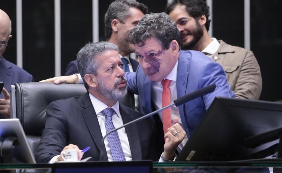 IMPOSTO. SAF. SOCIEDADE ANÔMIMA DO FUTEBOL. LIBRA. LIGA DO FUTEBOL DO BRASIL. LFU. LIGA FORTE UNIÃO DO FUTEBOL BRASILEIRO.