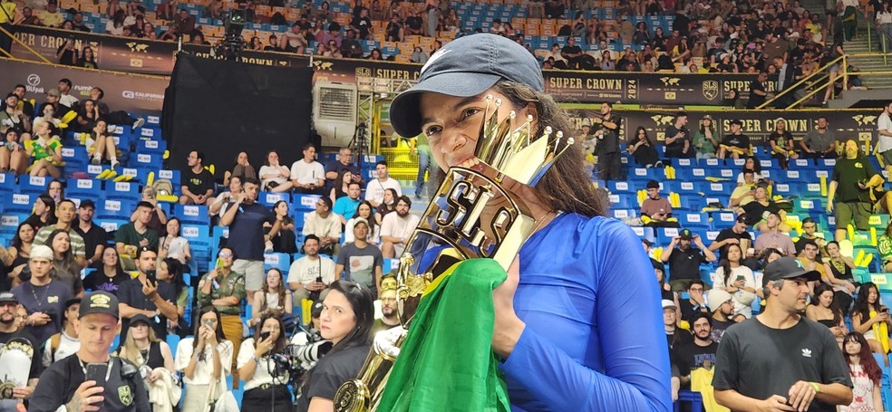RAYSSA LEAL. TRICAMPEÃO. LIGA MUNDIAL. SKATE STREET. 2022.2023.2024.