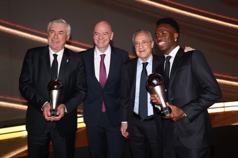 VINÍCIUS JÚNIOR. MELHOR DO MUNDO. FIFA. FEDERAÇÃO INTERNACIONAL AS ASSOCIAÇÕES DE FUTEBOL. THE BEST.