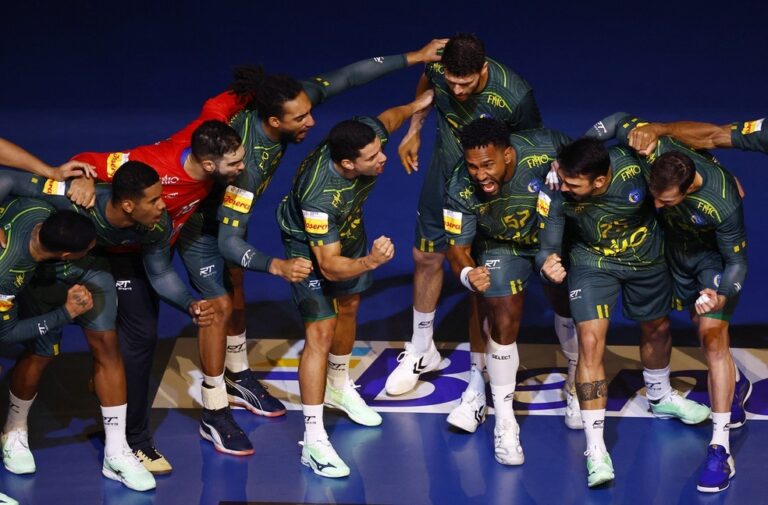 MUNDIAL DE HANDEBOL MASCULINO. COPA DO MUNDO DE HANDEBOL MASCULINO. SEGUNDA FASE. SEGUNDA RODADA. GRUPO 3. BRASIL. CLASSIIFCADO. SUÉCIA.