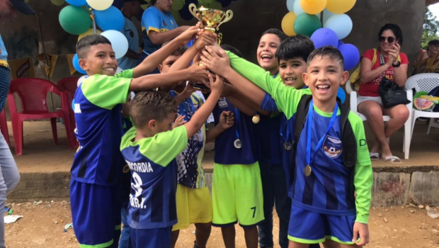 FUTEBOL. SOCIEDADE. VENEZUELA. TERCEIRO LUGAR.