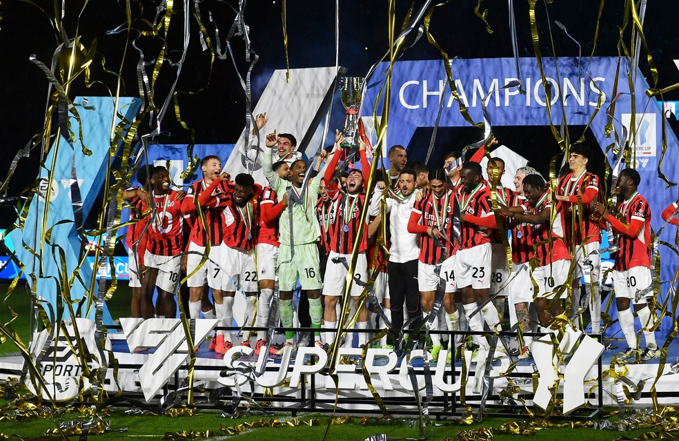 SUPERCOPA DA ITÁLIA. FINAL. JOGO ÚNICO. PARTIDA ÚNICA. MILAN. CAMPEÃO. OCTACAMPEÃO.1988. 1992. 1993. 1994. 2004. 2011. 2016. 2024. INTERNAZIONALE DE MILÃO. VICE-CAMPEÃO.