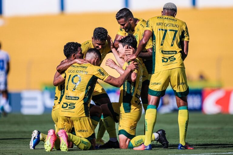 CAMPEONATO PAULISTA. GOLEADAS. MIRASSOL-SP. DUAS VEZES.