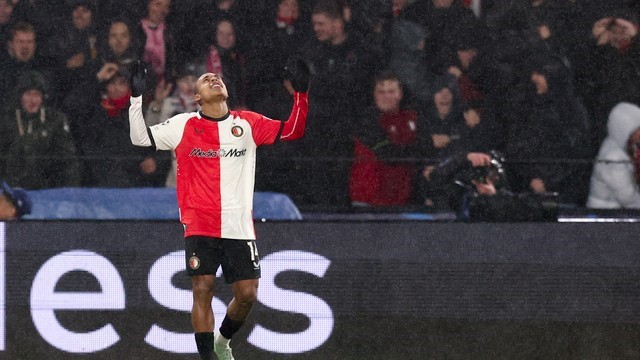 CHAMPIONS LEAGUE. LIGA DOS CAMPEÕES DA EUROPA. TEMPORADA 2024.2025. PLAYOFFS. PRIMEIRO JOGO. JOGO DE IDA. PRIMEIRA PARTIDA. FEYENOORD. HOLANDA. MILAN. ITÁLIA.