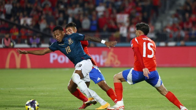 ELIMINATÓRIAS DA AMÉRICA DO SUL. COPA DO MUNDO DE 2026. CONMEBOL. CONFEDERAÇÃO SUL-AMERICANA DE FUTEBOL. PRIMEIRA FASE. DÉCIMA QUARTA RODADA. CHILE. EQUADOR.