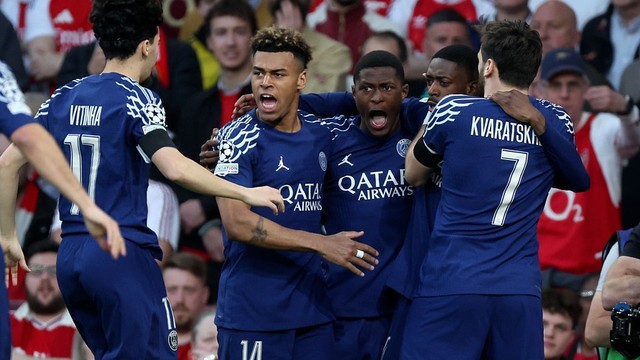 LIGA DOS CAMPEÕES DA EUROPA. CHAMPIONS LEAGUE. UEFA. UNIÃO DAS ASSOCIAÇÕES EUROPEIAS DE FUTEBOL. SEMIFINAL. JOGO DE IDA. PRIMEIRA PARTIDA. PRIMEIRO JOGO. ARSENAL. INGLATERRA. PARIS SAINT-GERMAIN. FRANÇA.