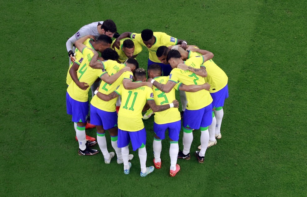 CAMISA DA SELEÇÃO. VERMELHO. PRETO. DATA FIFA. FEDERAÇÃO INTERNACIONAL DAS ASSOCIAÇÕES DE FUTEBOL. COPA DO MUNDO DE 2026. COPA DO MUNDO DE 2022.