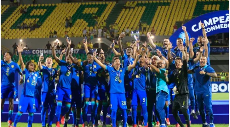 SUL-AMERICANO SUB-17 DE 2025. FINAL. JOGO ÚNICO. BRASIL. CAMPEÃO. BICAMPEÃO. DÉCIMO QUARTO TÍUTLO. 1988. 1991. 1995. 1997. 1999. 2001. 2005. 2007. 2009. 2011. 2015. 2017. 2023. 2025. COLÔMBIA. VICE-CAMPEÃ.