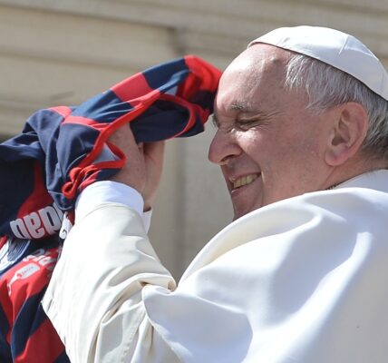 PAPA FRANCISCO. ARGENTINA. SAN LORENZO. ARGENTINA. LIGAÇÃO. RELAÇÃO. FUTEBOL. FÉ.
