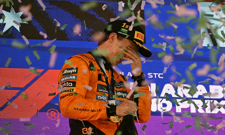 FÓRMULA 1. GRANDE PRÊMIO DA ARÁBIA SAUDITA DE 2025. OSCAR PIASTRI. AUSTRÁLIA. MCLAREN. RUA DE JIDÁ.