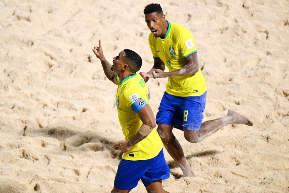 COPA DO MUNDO DE FUTEBOL DE AREIA. BEACH SOCCER. 2025. SEYCHELLES. SEDE. FIFA. FEDERAÇÃO INTERNACIONAL DAS ASSOCIAÇÕES DE FUTEBOL. PRIMEIRA FASE. GRUPO D. PRIMEIRA RODADA. BRASIL. EL SALVADOR.